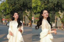 “Nàng thơ” Nguyễn Minh Trang dịu dàng trong tà áo dài bên Hồ Gươm