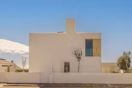 Chiêm ngưỡng nhà trên đỉnh đồi lấy cảm hứng từ cát biển