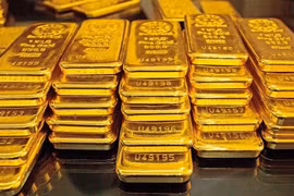 Giá vàng hôm nay 18/7: Vàng miếng, vàng nhẫn lao dốc?