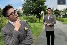 Sơn Tùng M-TP có màn “thả thính” làm rụng tim hội chị em