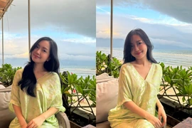 Vợ cầu thủ Hà Đức Chinh khoe nhan sắc ngọt ngào trong chuyến đi biển