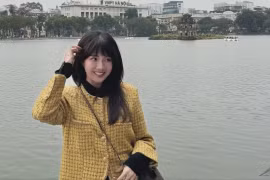 Kiều Trinh Xíu khoe ảnh ra Hà Nội đón mùa đông, nhan sắc ngọt ngào tựa búp bê