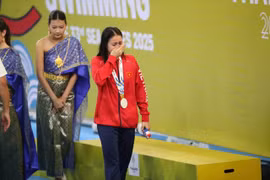 Danh tính "tiên cá" Việt Nam bật khóc ở SEA Games 33