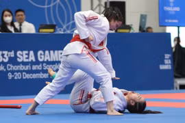 Đoàn Thể thao Việt Nam mở màn SEA Games 33 với huy chương đầu tiên