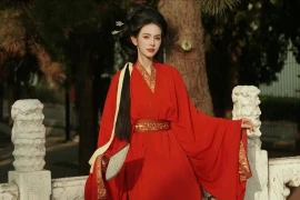 “Ma nữ đẹp nhất màn ảnh Thái Lan” Mai Davika hóa thân thành tiên nữ cổ trang