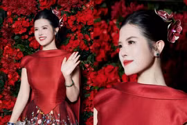 BTV Hải Vân diện đồ lộng lẫy, nhan sắc “đỉnh chóp” gây bão mạng xã hội