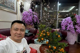 Đón Tết Bính Ngọ 2026, căn nhà của NSND Tự Long ngập tràn sắc hoa 