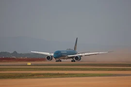 Bật mí chuyến bay đầu tiên hạ cánh an toàn xuống sân bay Long Thành