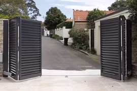 Cổng nhà nên mở hướng ra ngoài hay vào trong?