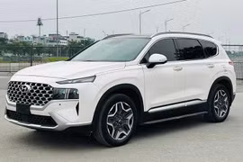 Hyundai SantaFe máy dầu chạy chán 2 năm, hơn 1,2 tỷ - đắt hơn xe "đập thùng"