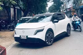 "Tóm gọn" Nissan NX8 chạy điện đầu tiên bất ngờ xuất hiện tại Việt Nam