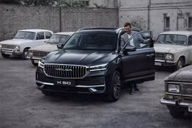 Thương hiệu "xe bộ trưởng" Volga Nga trở lại với 2 mẫu ôtô mới