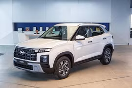 Hyundai Creta giảm 50 triệu, "đấu" Toyota Corolla Cross và Honda HR-V