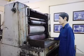 Bên trong nhà máy in tiền đầu tiên của Việt Nam 