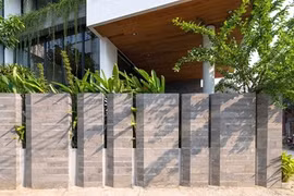 Nhà phố "bọc" đá ong từ trong ra ngoài tại Phú Thọ 