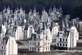 5 kiểu nhà khó ở, khó bán, chớ dại mua 