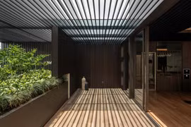 Độc đáo biệt thự chia đôi không gian để tạo khoảng 'thở'