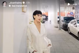 Mẹ ruột Doãn Hải My diện suit trắng đơn giản mà sang chảnh