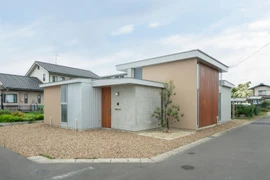 Độc đáo ngôi nhà ghép từ nhiều lớp vật liệu