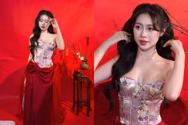 Hot girl TikTok Việt Phương Thoa rạng rỡ, sẵn sàng đón Tết