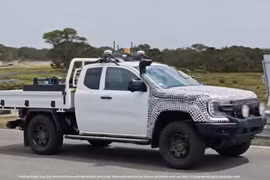 Lộ quá trình "tra tấn" siêu bán tải Ford Ranger Super Duty