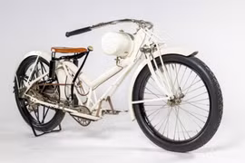 Mục sở thị Williams Clady - môtô 110 tuổi độc nhất thế giới