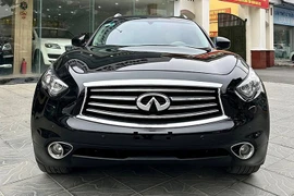 Infiniti QX70 - SUV chạy 10 năm, rao bán gần 1 tỷ ở Hà Nội