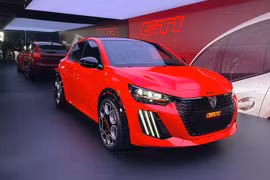 Peugeot E-208 GTi - "chiến binh" điện hóa chạy 350km/sạc 