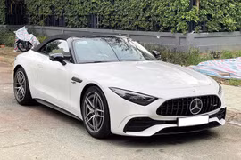 Mercedes-AMG SL43 ODO 2000km, mới 99% gần 6 tỷ tìm khách Vip