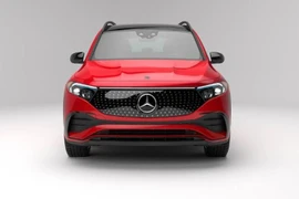 Mercedes-Benz EQB 250+ FL 2025 ra mắt Việt Nam, từ 2,3 tỷ đồng