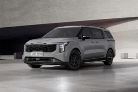 Kia Carnival 2026 mở bán từ 592 triệu đồng, thêm bản X-Line