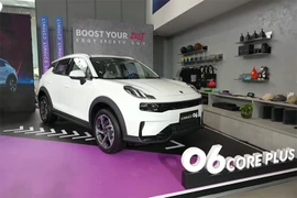 Xe Trung Quốc Lynk & Co 06 tại Việt Nam nâng cấp nhẹ, tăng giá bán