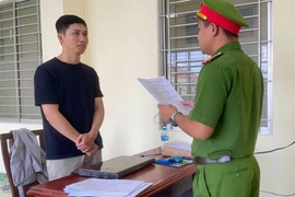 Mua bán trái phép hóa đơn, 2 đối tượng bị khởi tố