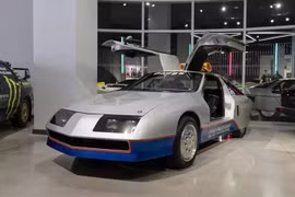 Ngắm Dodge Turbo Charger cực hiếm, chưa 1 lần lên dây chuyền sản xuất