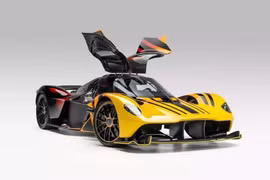 Mục sở thị Aston Martin Valkyrie siêu đắt đỏ, siêu công nghệ