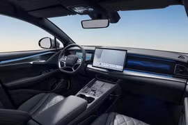 Không chỉ Trung Quốc, châu Âu cũng muốn bỏ cảm ứng trên màn hình ôtô