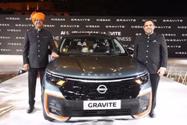 Cận cảnh Nissan Gravite 2026, MPV 7 chỗ "giá bèo" chỉ 170 triệu