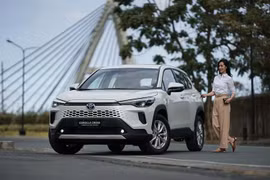 Doanh số Toyota Corolla Cross giảm kỷ lục tháng đầu năm 2026