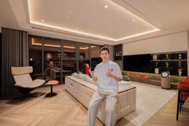 Cận cảnh căn hộ hiện đại của tiền vệ Hoàng Đức tại Hà Nội 