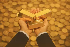 Giá vàng hôm nay 01/8: Phục hồi mạnh mẽ?