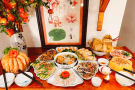 Dịch vụ hút khách bậc nhất ngày Rằm tháng 7 