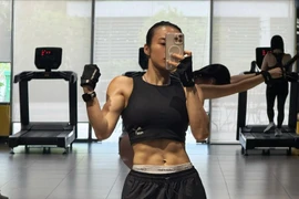 Gần chục năm ăn chay, body Angela Phương Trinh giờ ra sao?
