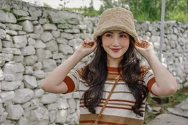 Vợ thiếu gia Phan Thành gây sốt với nhan sắc 'lạ lẫm'