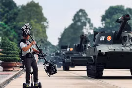 Đằng sau cú máy ấn tượng Quốc khánh của steadicam Lê Bảo Hân