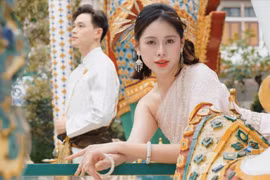 Việt Phương Thoa kỷ niệm 1 năm ngày cưới bằng bộ ảnh lãng mạn tại Thái Lan