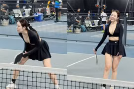 Hot girl Lê Phương Anh lên đồ khoét táo bạo đến sân pickleball