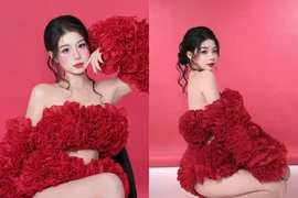 Hot girl Trà Hạ Ly 'đốt mắt' người nhìn với váy đỏ rực rỡ tựa cánh hồng nhung