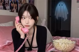 Nét đẹp 'nàng thơ' của hot girl Hàn Quốc Soyul gây sốt cộng đồng mạng