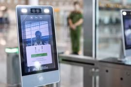 Cách check-in tại sân bay bằng ứng dụng VNeID