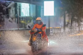 Từ đêm 20/3, vùng núi Bắc Bộ chuyển mưa dông